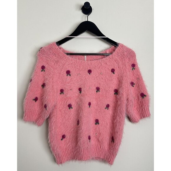 FREE PEOPLE Winter Blooms Appliqué Short Sleeve Sweater in Quartz Pink Combo - Picture 4 of 7